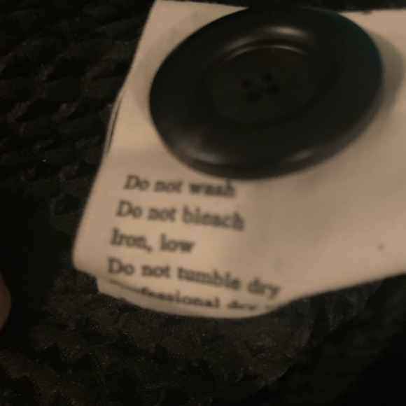 A.W.A.K.E Mode Faille Button Detailed Pencil Black Waffle Skirt Size 35 - Picture 4 of 6